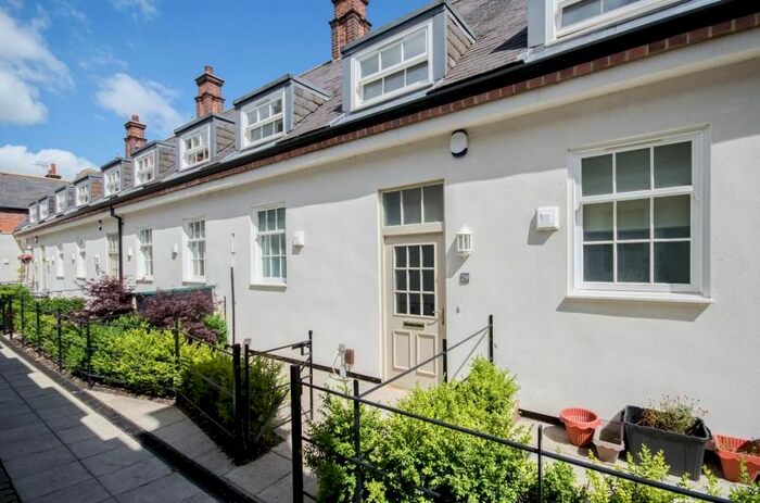 2 Bedroom Terraced House To Rent In Bootham Green, Newborough Street, York, YO30