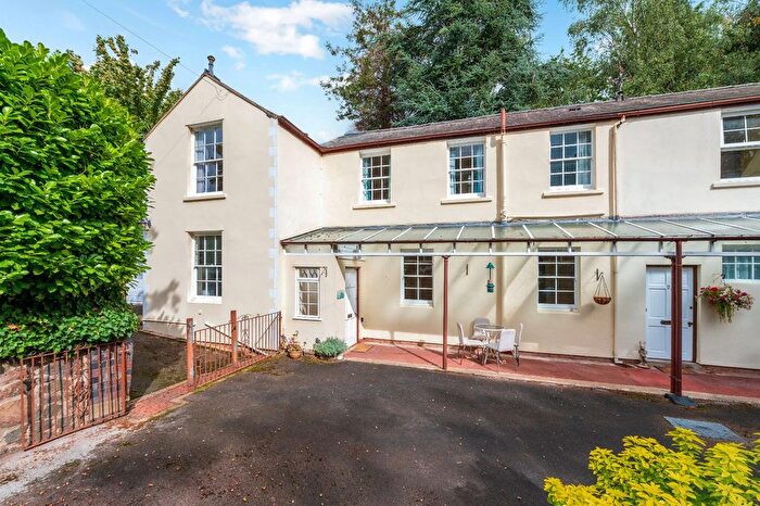 2 Bedroom End Of Terrace House For Sale In Malvern, Worcestershire, WR14