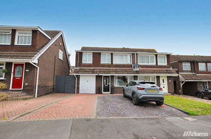 4 Bedroom Semi Detached House For Sale In Cheltenham Crescent, Higher Runcorn, WA7