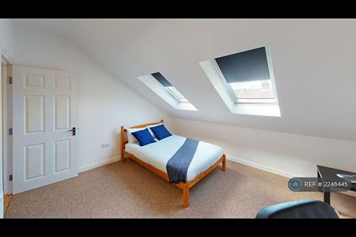 8 Bedroom Terraced House To Rent In Margate Road, Southsea, PO5