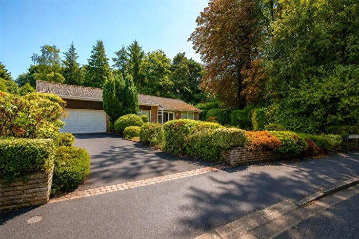 3 Bedroom Bungalow For Sale In Chalkwell Drive, Heswall, Wirral, CH60