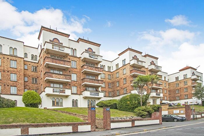 2 Bedroom Flat To Rent In San Remo Towers, BH5