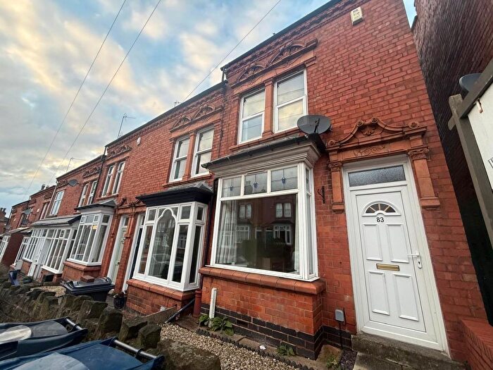2 Bedroom End Terrace House To Rent In Hartledon Road, Birmingham, B17