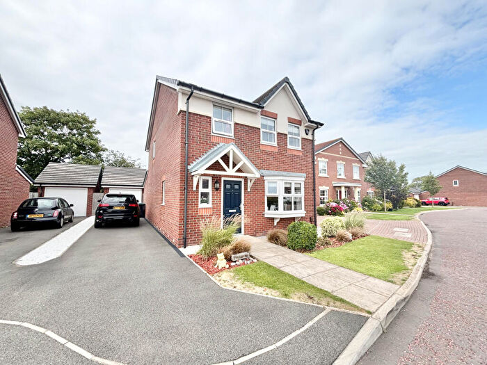 4 Bedroom Detached House For Sale In Walnut Avenue, Redwood Point, FY4