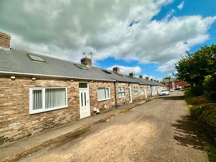 4 Bedroom Terraced Bungalow To Rent In The Bungalows, DH7