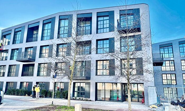 1 Bedroom Apartment To Rent In Turing Way, Cambridge, CB3