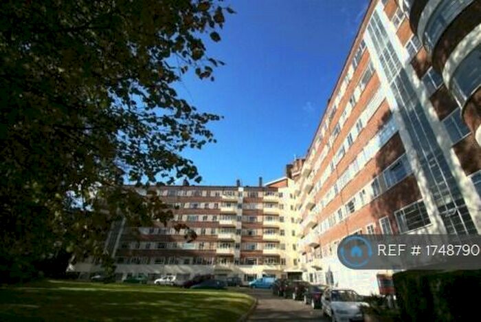 2 Bedroom Flat To Rent In Hornsey Lane, Highgage, N6