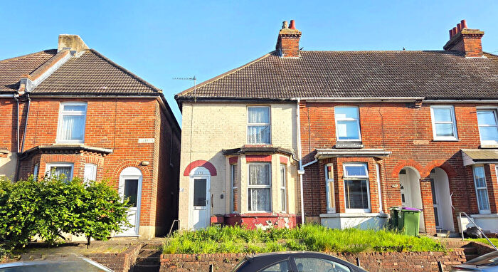 2 Bedroom End Of Terrace House For Sale In Cheriton High Street, Folkestone, CT19