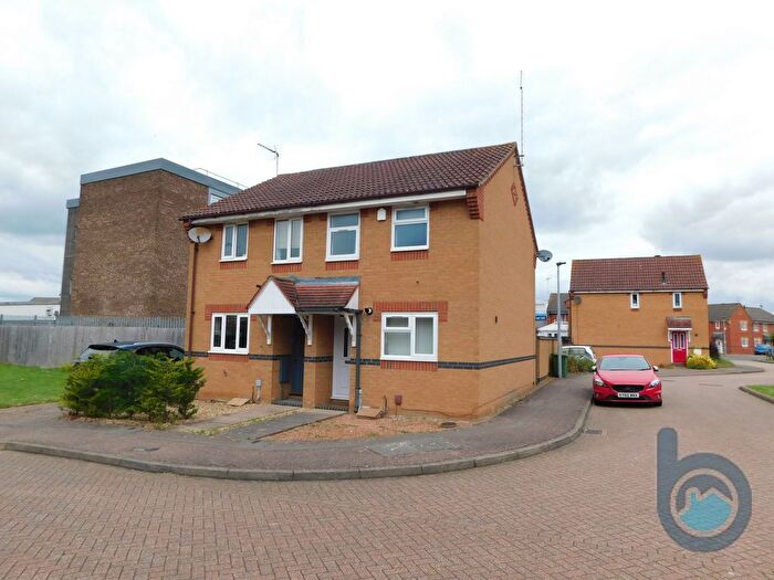 2 Bedroom Semi-Detached House To Rent In Coltsfoot Drive, Peterborough, PE2