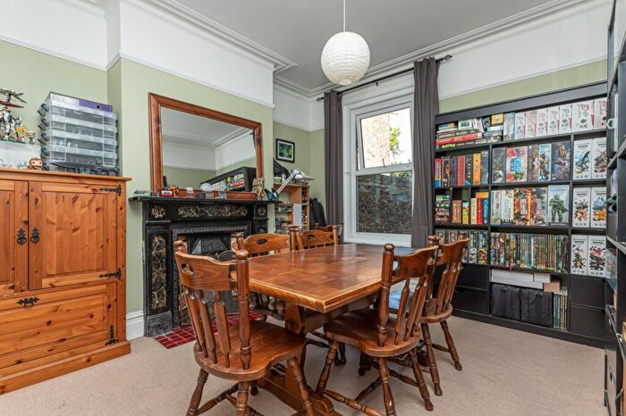 3 Bedroom Terraced House For Sale In Beatrice Road, Margate, CT9 - Photo 6