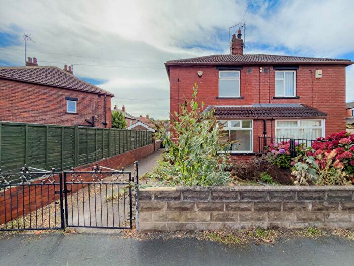 Semi-Detached House For Sale In Kirkdale Avenue, Leeds, LS12