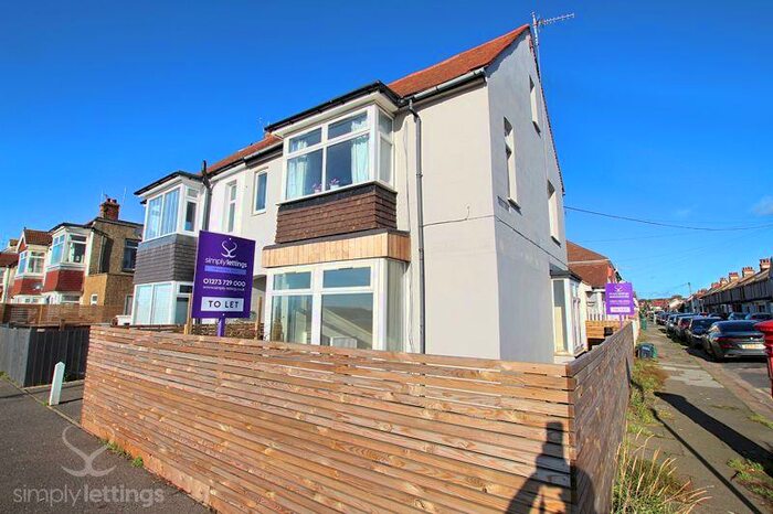 1 Bedroom Flat To Rent In Kingsway, Hove, BN3