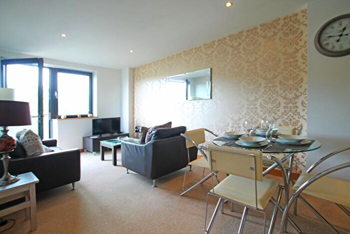 2 Bedroom Flat To Rent In Salts Mill Road, West Yorkshire, Shipley, BD17