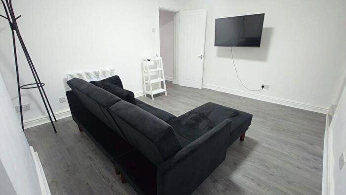 1 Bedroom Terraced House To Rent In Picton Road, Wavertree, Liverpool, L15