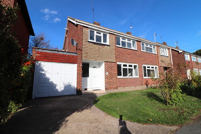 3 Bedroom Semi-Detached House To Rent In Coleridge Walk, Brentwood, Essex, CM13