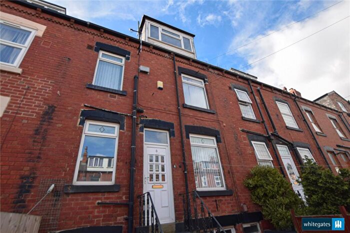 2 Bedroom Property To Rent In Cross Flatts Road, Leeds, West Yorkshire, LS11
