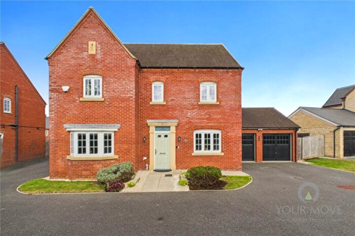 5 Bedroom Detached House For Sale In Cowslip Close, Wootton, Northampton, NN4