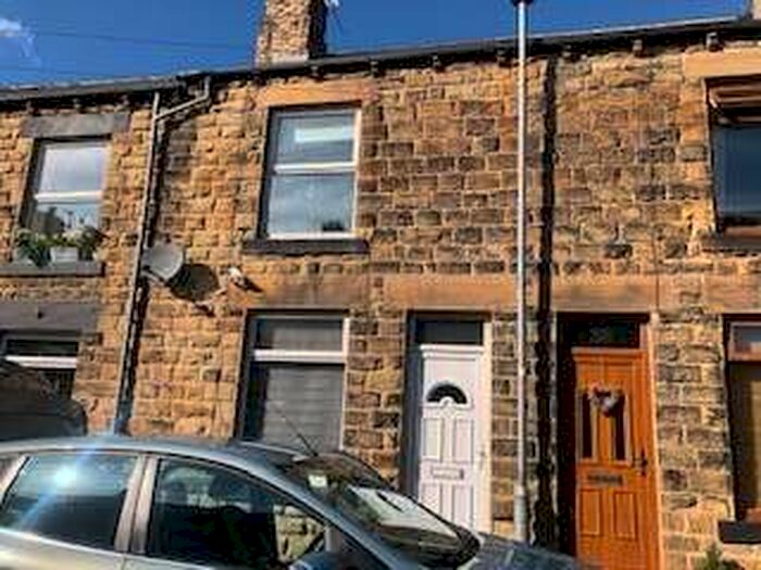3 Bedroom Terraced House To Rent In Fitzwilliam Street, Hoyland, Barnsley S74