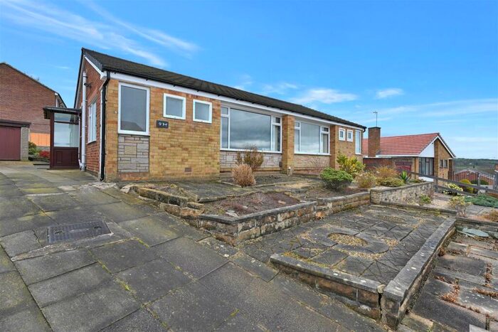 2 Bedroom Semi-Detached Bungalow To Rent In Wrenbury Crescent, Leeds, LS16