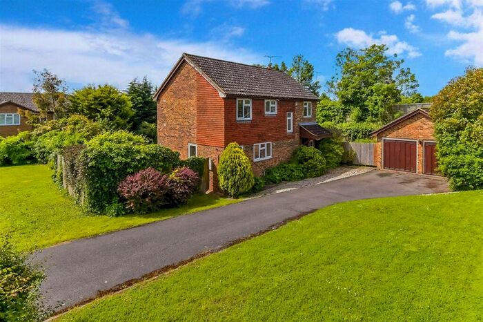 4 Bedroom Detached House For Sale In Tollgate Way, Sandling, Maidstone, Kent, ME14