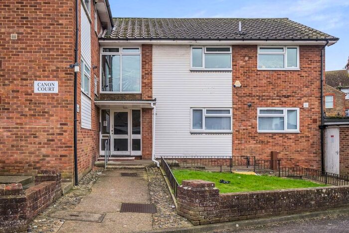 2 Bedroom Flat To Rent In Newfield Lane, Newhaven, BN9