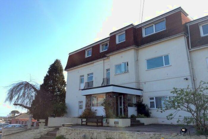 1 Bedroom Flat To Rent In Maxton Lodge, Torquay, TQ2