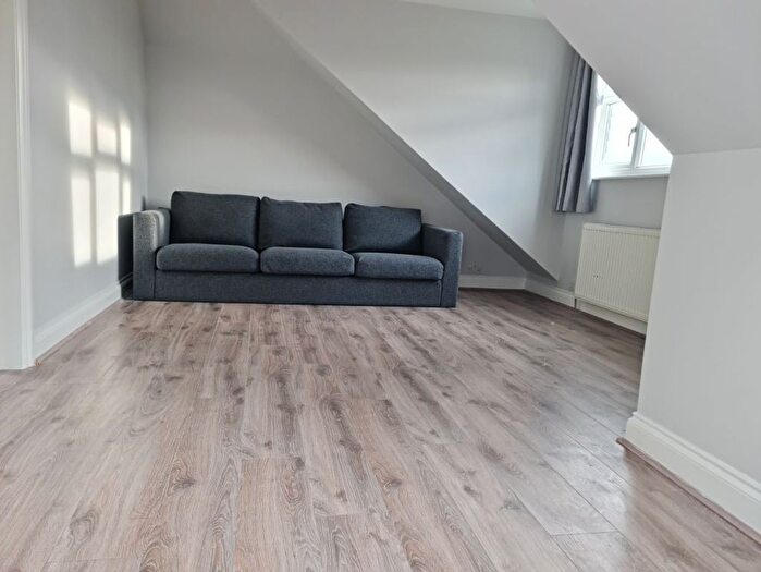 2 Bedroom Flat To Rent In Marlborough Hill, Harrow, HA1