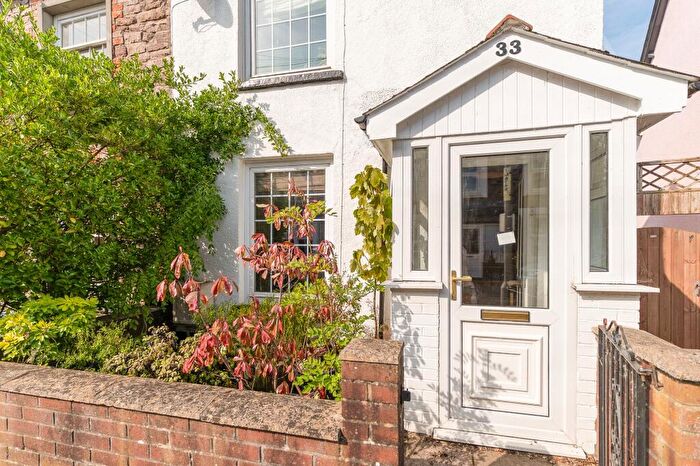 2 Bedroom Terraced House For Sale In Mount Street, Abergavenny, NP7