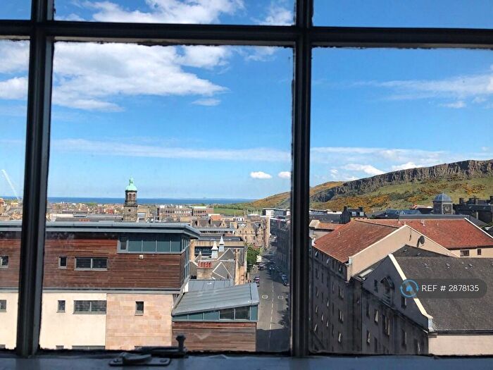 2 Bedroom Flat To Rent In Niddry St, Edinburgh, EH1