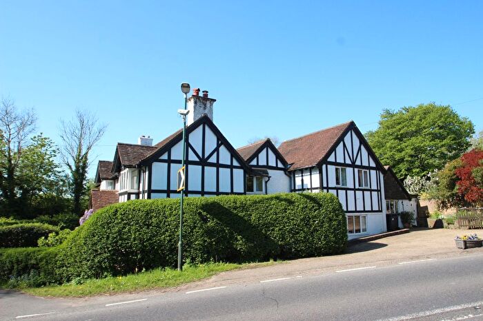 3 Bedroom Semi-Detached House For Sale In Argos Hill, Mayfield, TN20