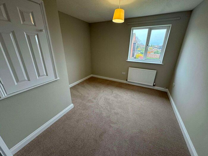1 Bedroom Terraced House To Rent In Nideggen Close Thatcham, RG19