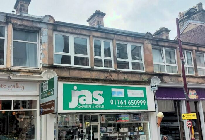 2 Bedroom Flat To Rent In King Street Wynd, Crieff, PH7