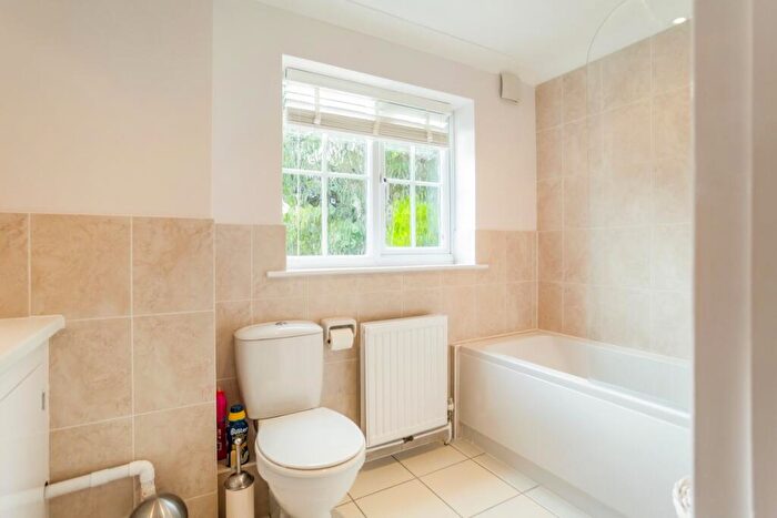 1 Bedroom House To Rent In Back Lane Marlborough, SN8