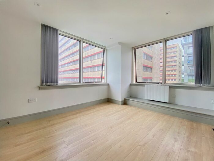 Studio To Rent In Mercantile House, Uxbridge, Greater London, UB8