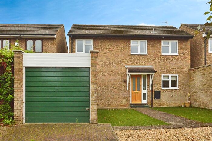 3 Bedroom Detached House For Sale In Breton, Stony Stratford, Milton Keynes, MK11