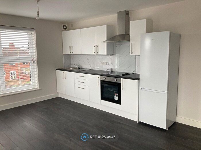 1 Bedroom Flat To Rent In Findlay Way, Milton Keynes, MK2