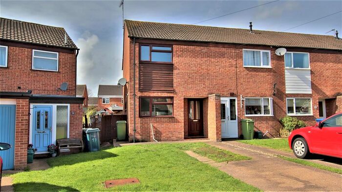 2 Bedroom End Of Terrace House To Rent In Cromers Close, Northway, Tewkesbury, GL20