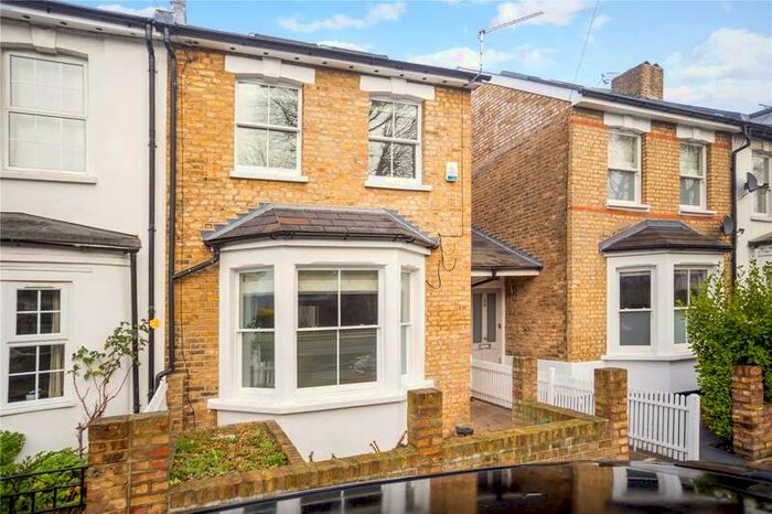 4 Bedroom House To Rent In Glebe Street, London, Uk, W4