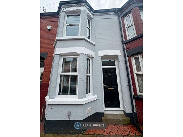 2 Bedroom Terraced House To Rent In Castle St, Birkenhead, CH41