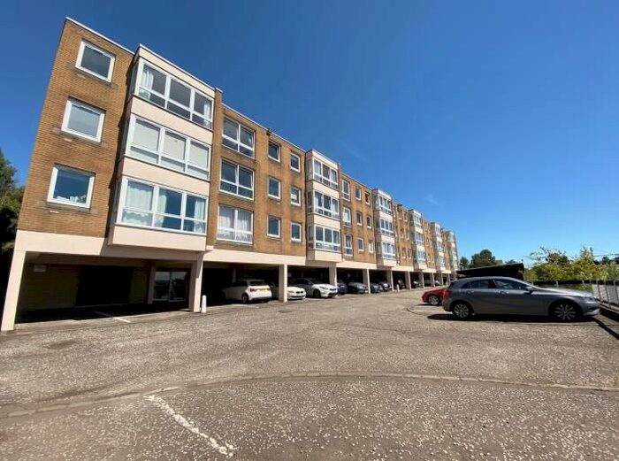 3 Bedroom Flat To Rent In Southbrae Drive, Jordanhill, Glasgow, G13