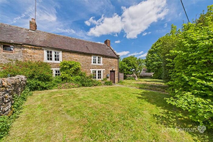 2 Bedroom Semi-Detached House For Sale In Grindon, Leek, ST13