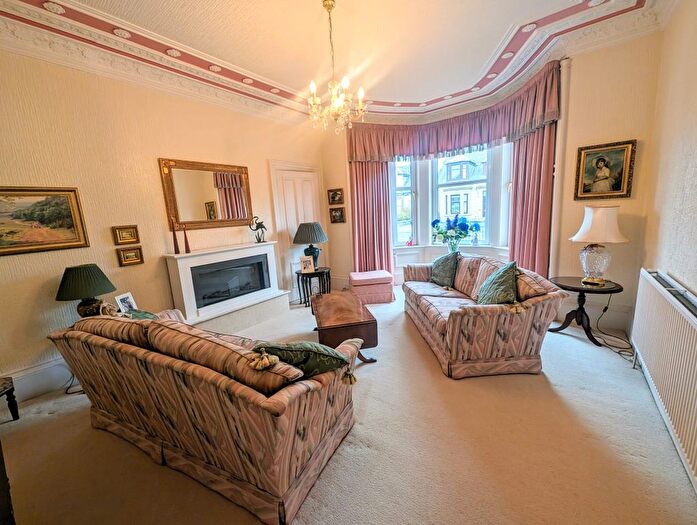 4 Bedroom Detached House For Sale In Caledonia Road, Saltcoats, KA21
