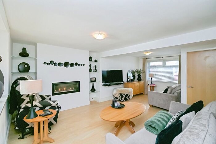 3 Bedroom Terraced House For Sale In Philadelphia Road, Porthcawl, CF36