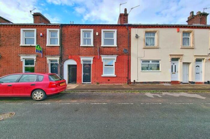 2 Bedroom Terraced House To Rent In Chatham Street, Stoke-on-trent, ST1