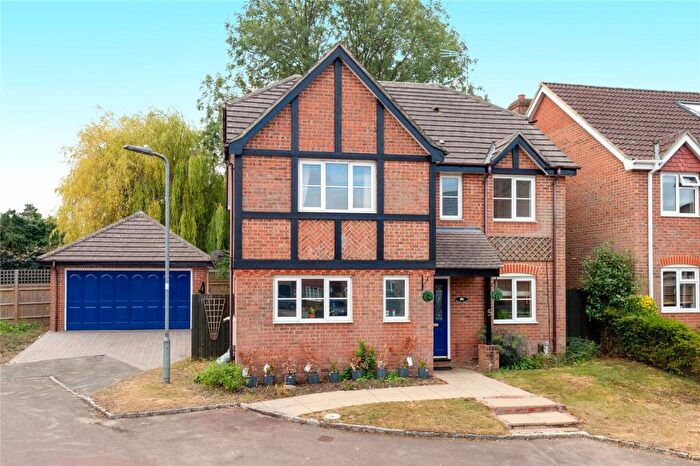 5 Bedroom Detached House To Rent In Tarrant Green, Warfield, Bracknell, Berkshire, RG42