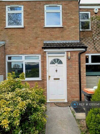 2 Bedroom Terraced House To Rent In Crediton Close, Bedford, MK40