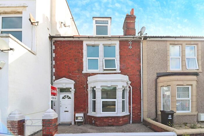 4 Bedroom Terraced House For Sale In Portview Road, Bristol, BS11