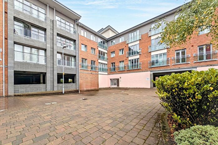 1 Bedroom Flat For Sale In Worsdell Drive, Gateshead, NE8