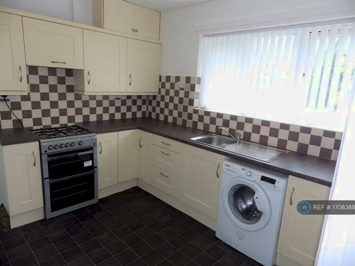 1 Bedroom Flat To Rent In Manor Close, Liverpool, L20