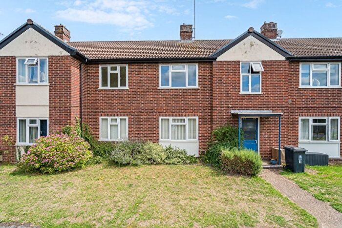 2 Bedroom Flat To Rent In The Ferns, Beaconsfield, Buckinghamshire, HP9